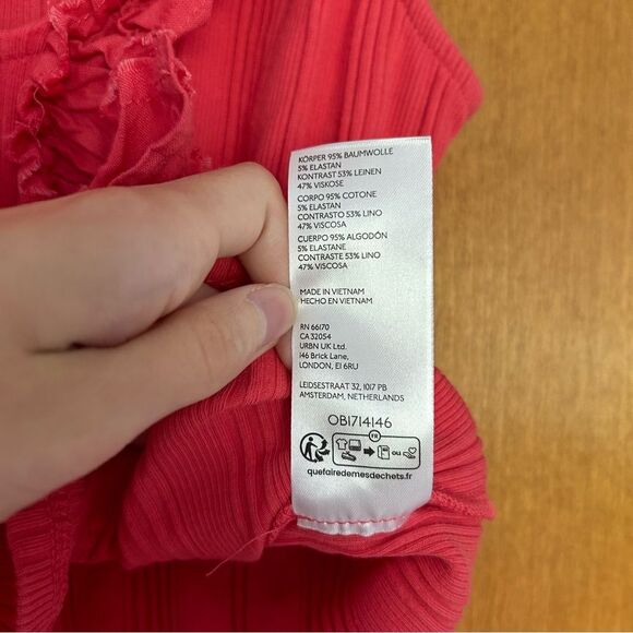 Anthropologie Pilcro V-Neck Ruffle Tank Top in Coral Size Medium Y2K - Picture 5 of 8